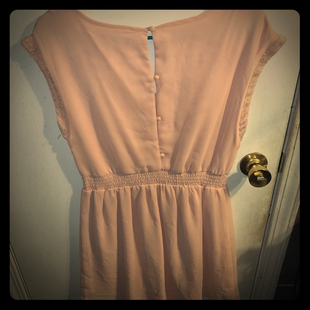 Dress with accented short sleeved